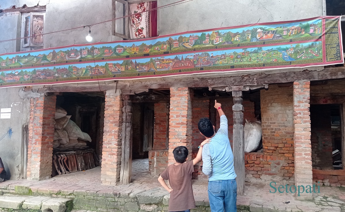 गुइत:को प्रथमश्री महाविहारमा प्रदर्शनमा राखिएको पौभा: चित्र। जनै पूर्णिमादेखि सुरू यो प्रदर्शनी तीन दिन चल्छ। तस्बिर: सबिना श्रेष्ठ/सेतोपाटी